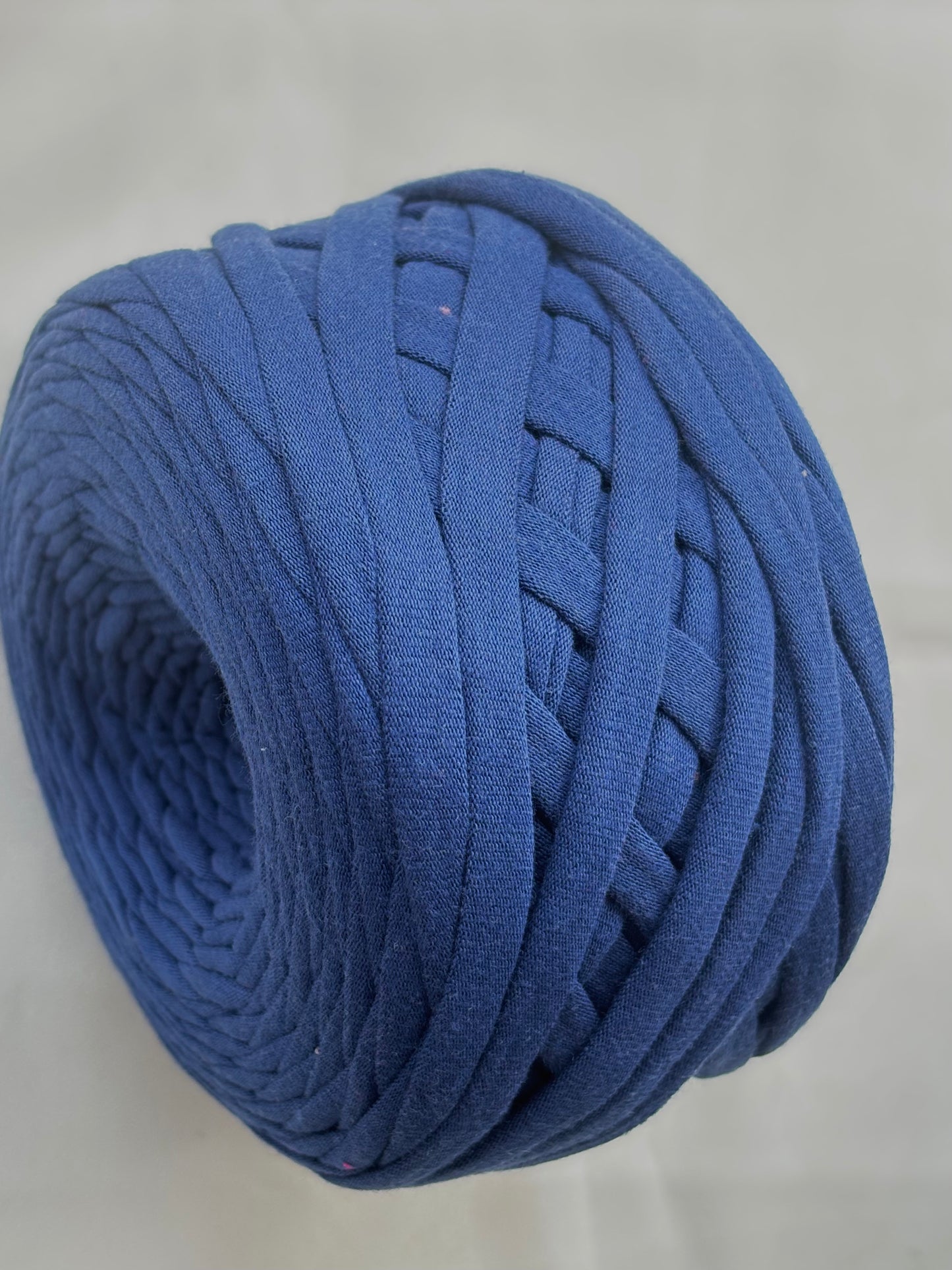 T-Shirt Yarn (200g) - Deep Blue