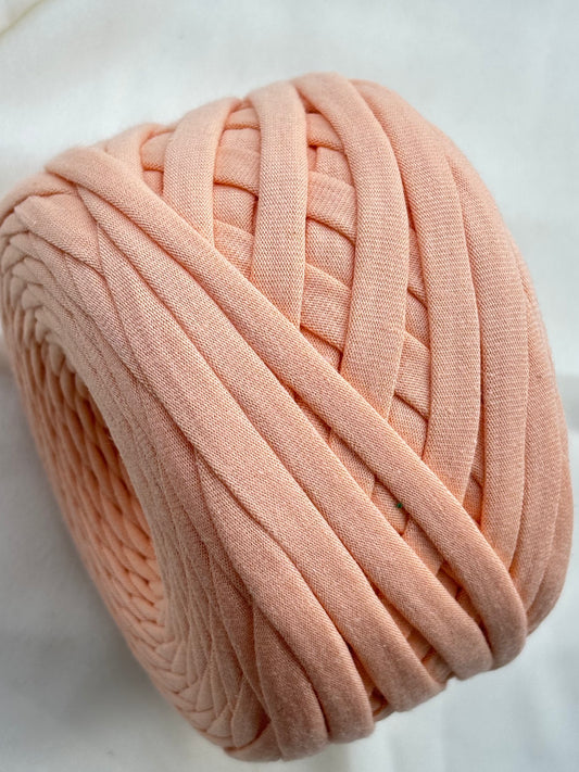 T-Shirt Yarn (200g) - Light Peach